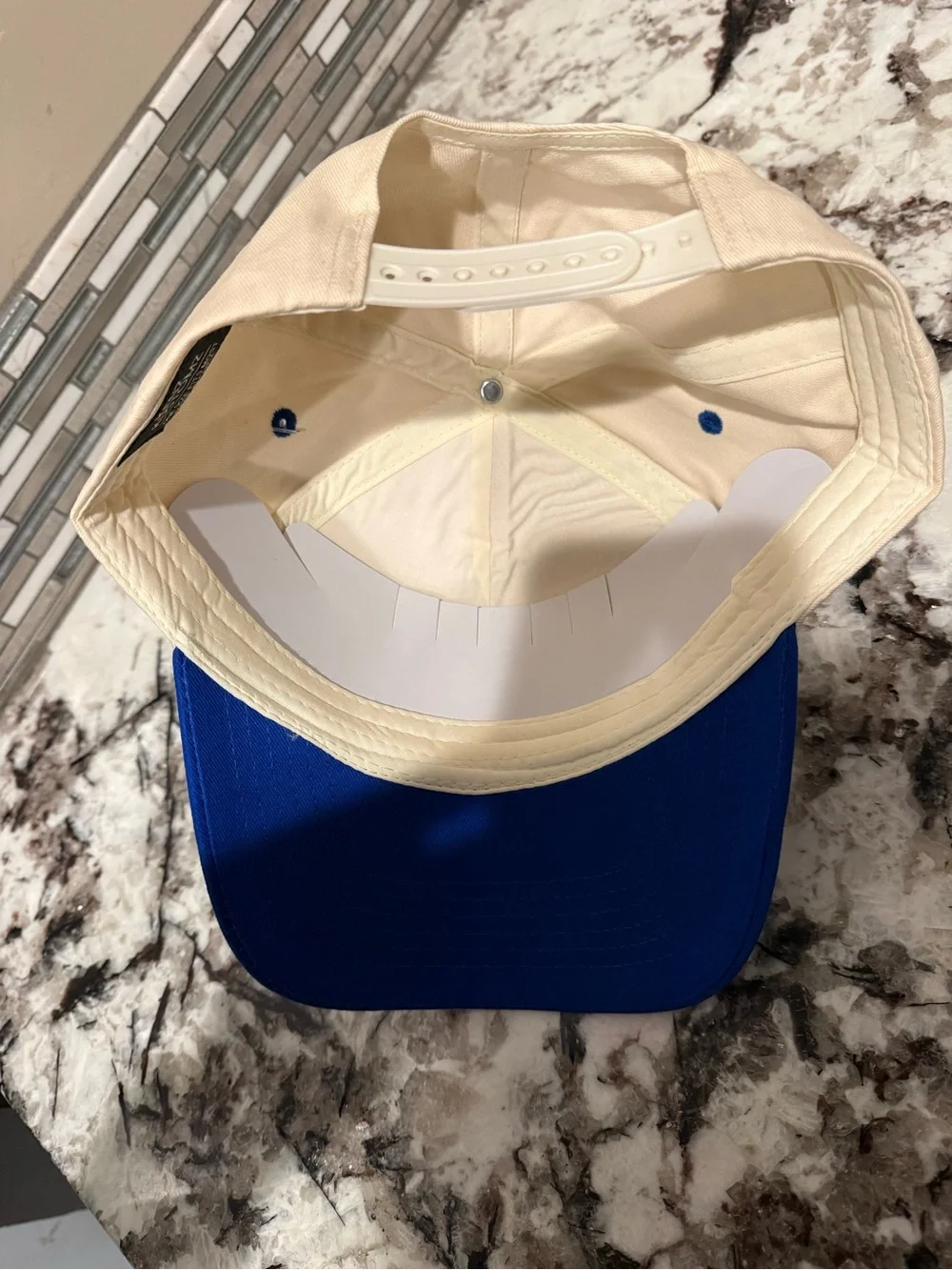 Kenz Kustomz unbranded cream
